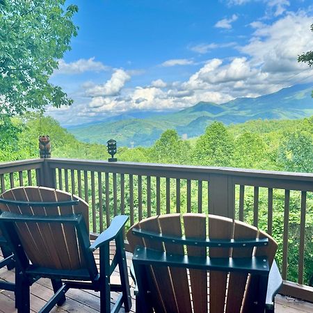 Family Chalet With Sauna, Hottub, Heavenly Views! Mins To Downtown! Gatlinburg Dış mekan fotoğraf