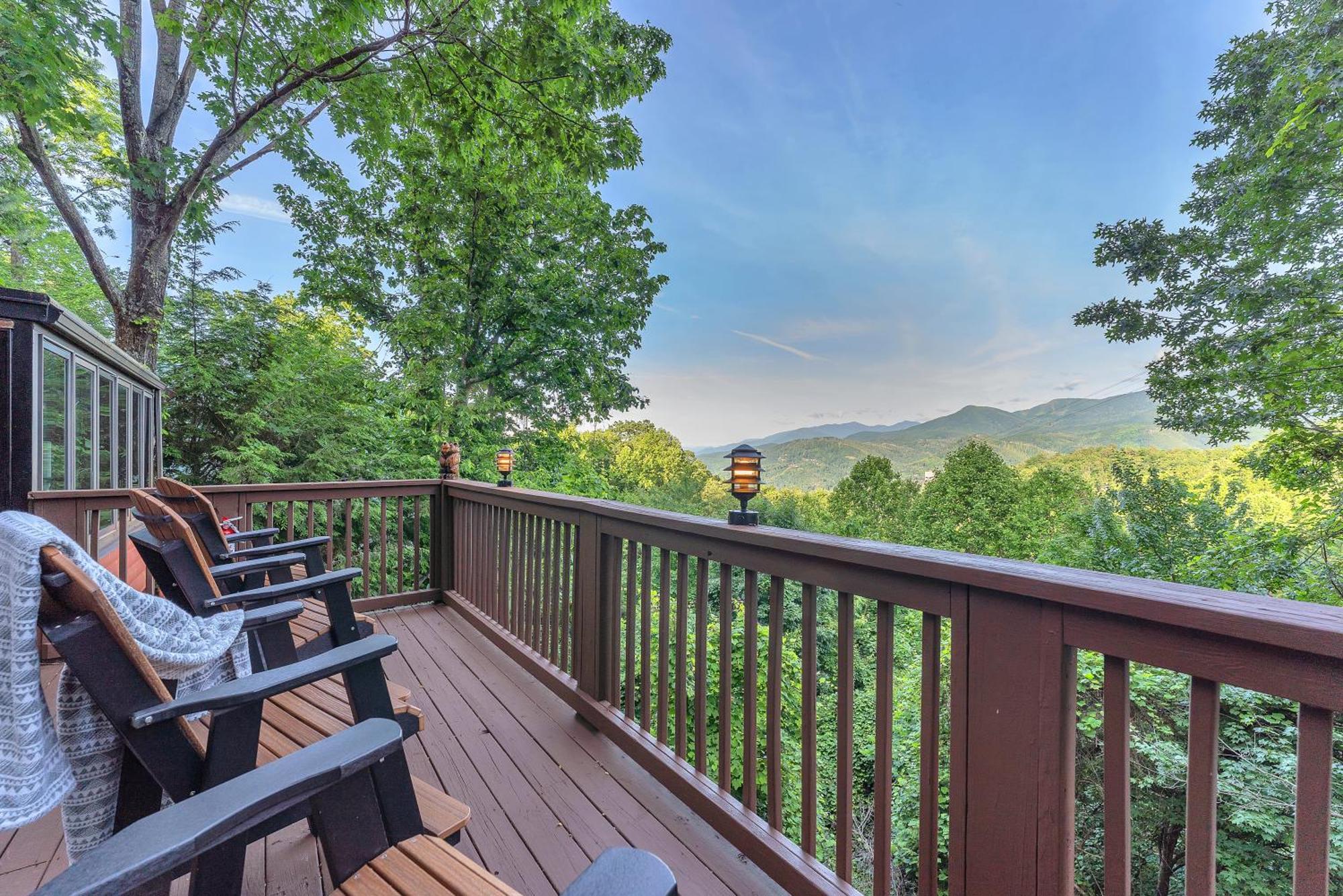 Family Chalet With Sauna, Hottub, Heavenly Views! Mins To Downtown! Gatlinburg Dış mekan fotoğraf