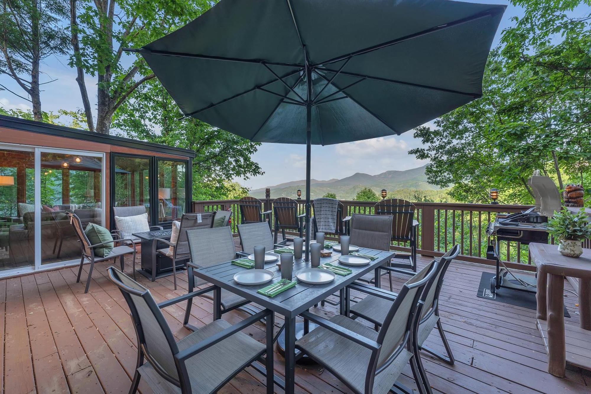 Family Chalet With Sauna, Hottub, Heavenly Views! Mins To Downtown! Gatlinburg Dış mekan fotoğraf