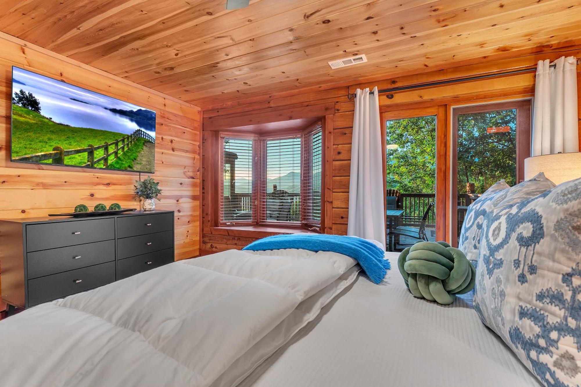 Family Chalet With Sauna, Hottub, Heavenly Views! Mins To Downtown! Gatlinburg Dış mekan fotoğraf