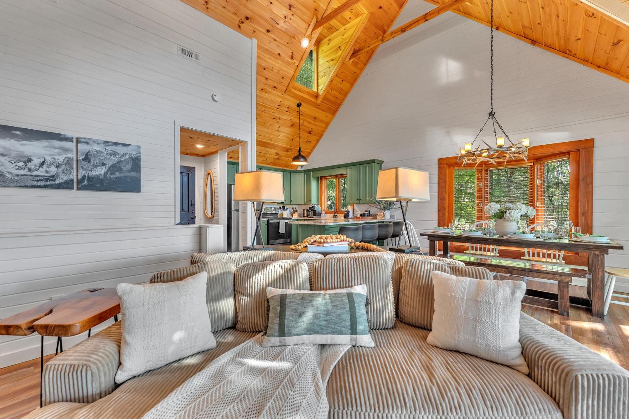 Family Chalet With Sauna, Hottub, Heavenly Views! Mins To Downtown! Gatlinburg Dış mekan fotoğraf