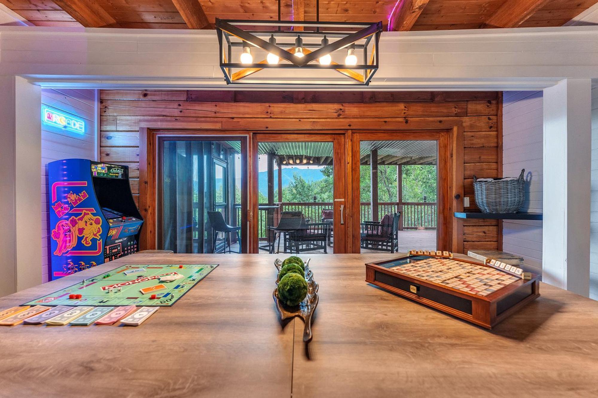 Family Chalet With Sauna, Hottub, Heavenly Views! Mins To Downtown! Gatlinburg Dış mekan fotoğraf