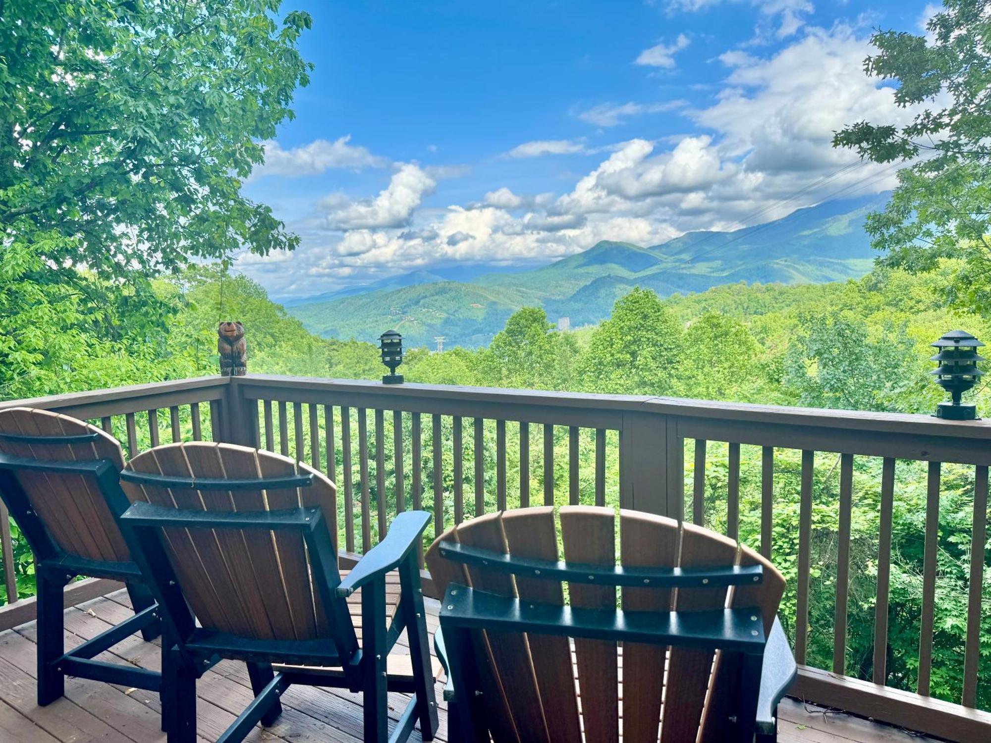 Family Chalet With Sauna, Hottub, Heavenly Views! Mins To Downtown! Gatlinburg Dış mekan fotoğraf